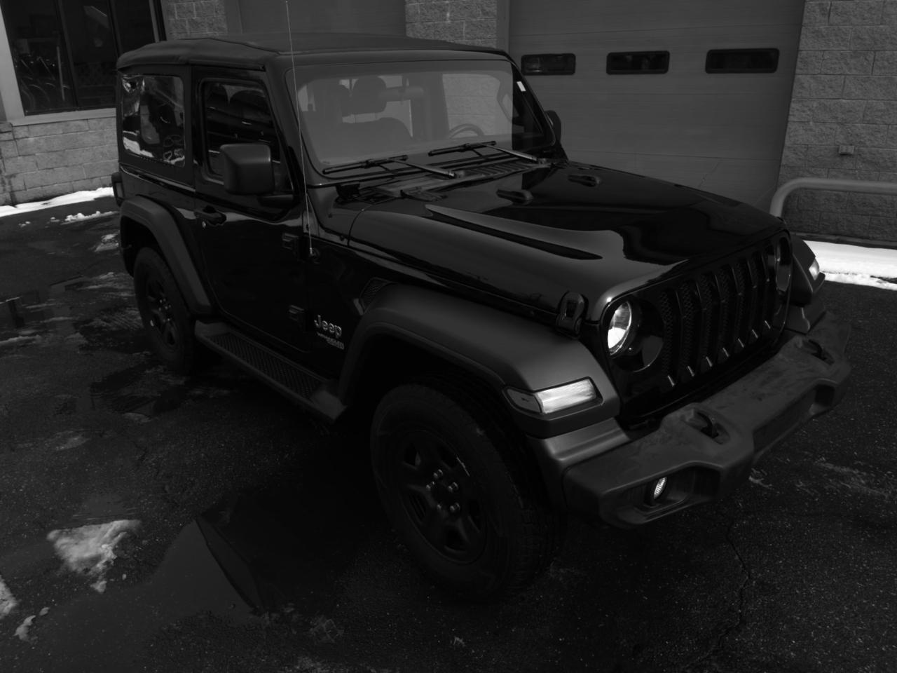Jeep Wrangler Sport 4WD 2019