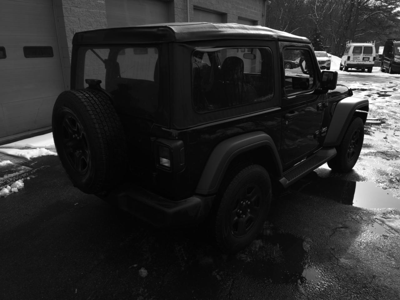 Jeep Wrangler Sport 4WD 2019