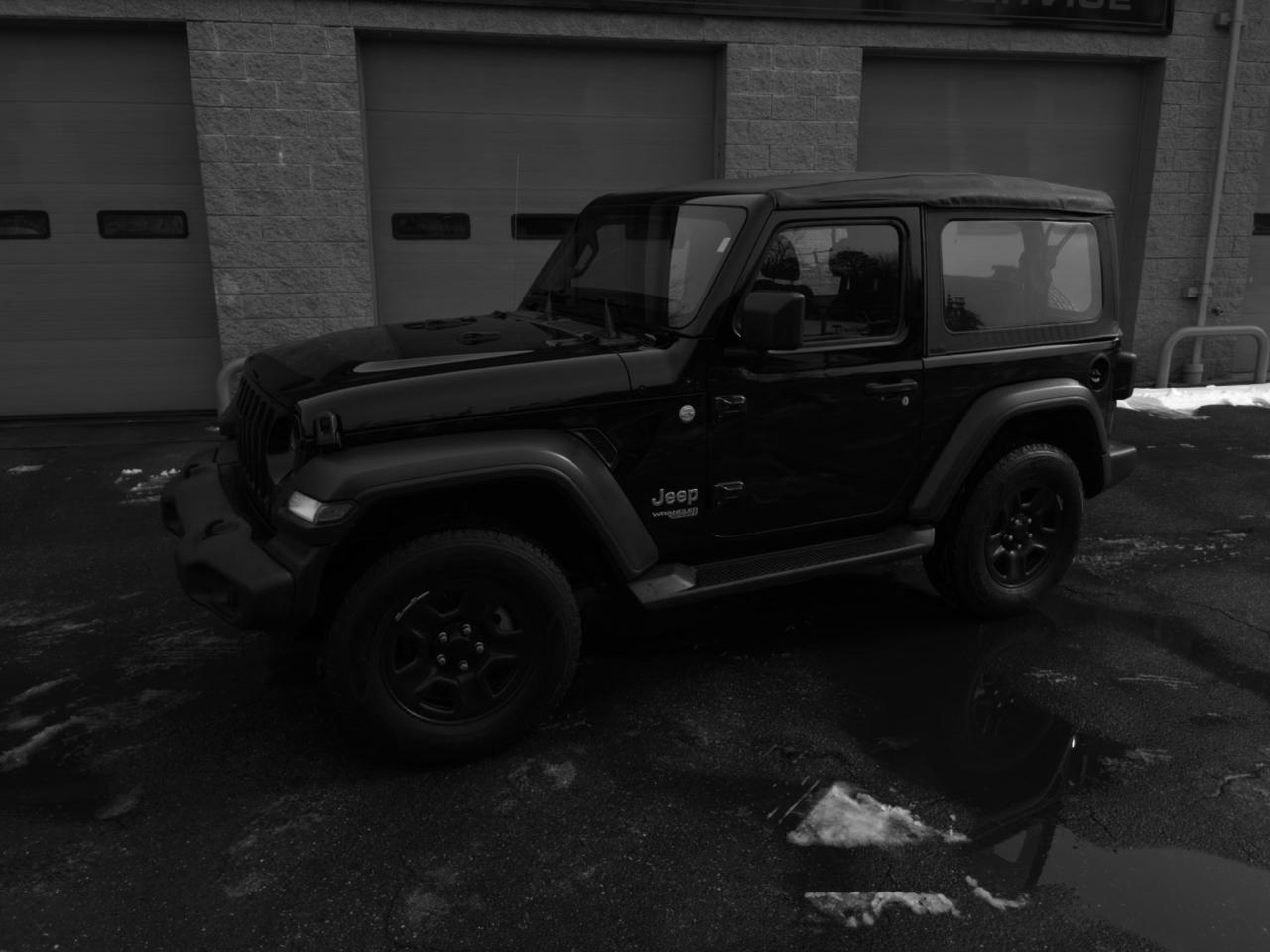 Jeep Wrangler Sport 4WD 2019