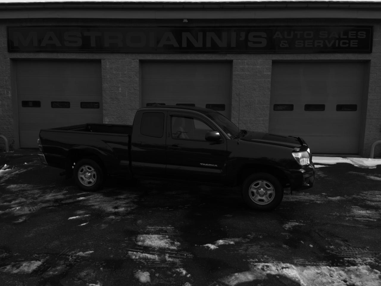 Toyota Tacoma Access Cab I4 4AT 2WD 2014