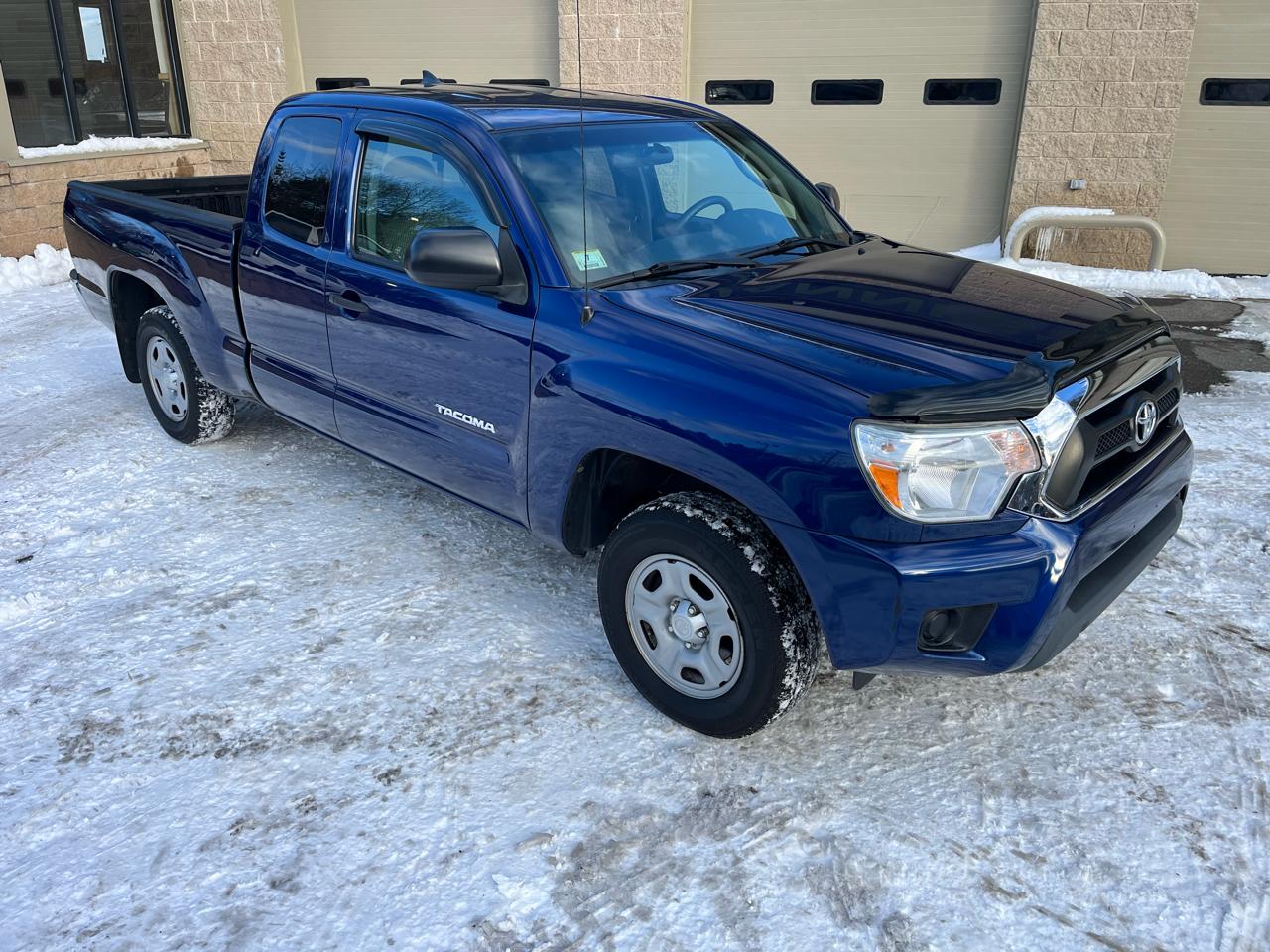 Toyota Tacoma Access Cab I4 4AT 2WD 2014