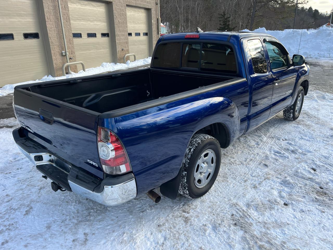 Toyota Tacoma Access Cab I4 4AT 2WD 2014