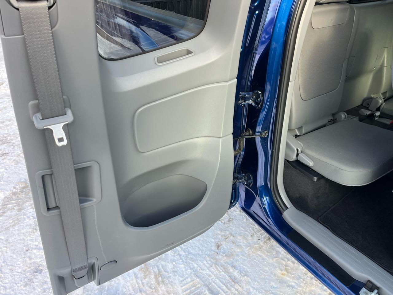 Toyota Tacoma Access Cab I4 4AT 2WD 2014