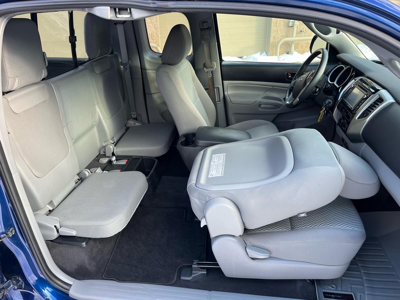 Toyota Tacoma Access Cab I4 4AT 2WD 2014