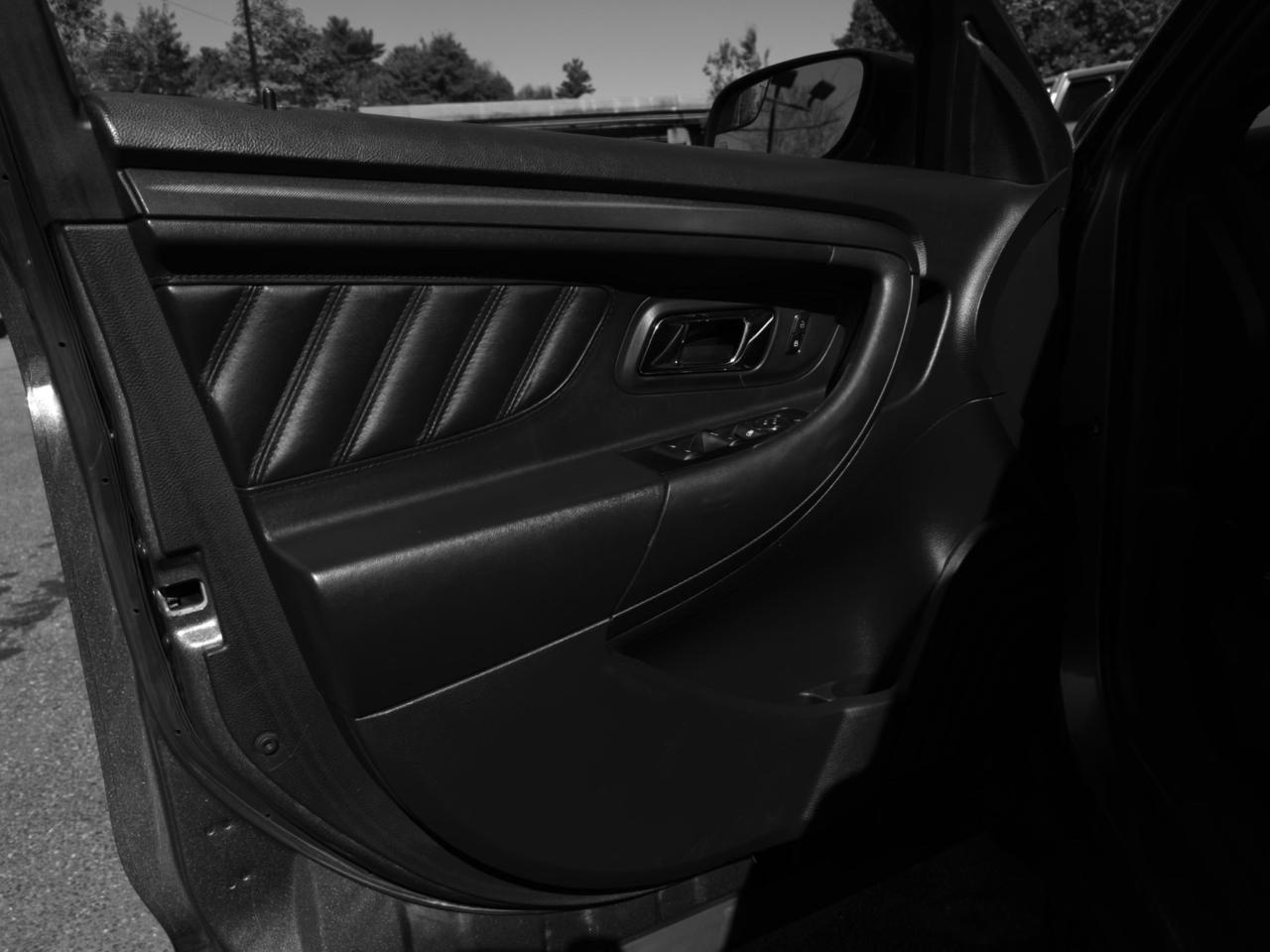 Ford Taurus Police AWD 2015