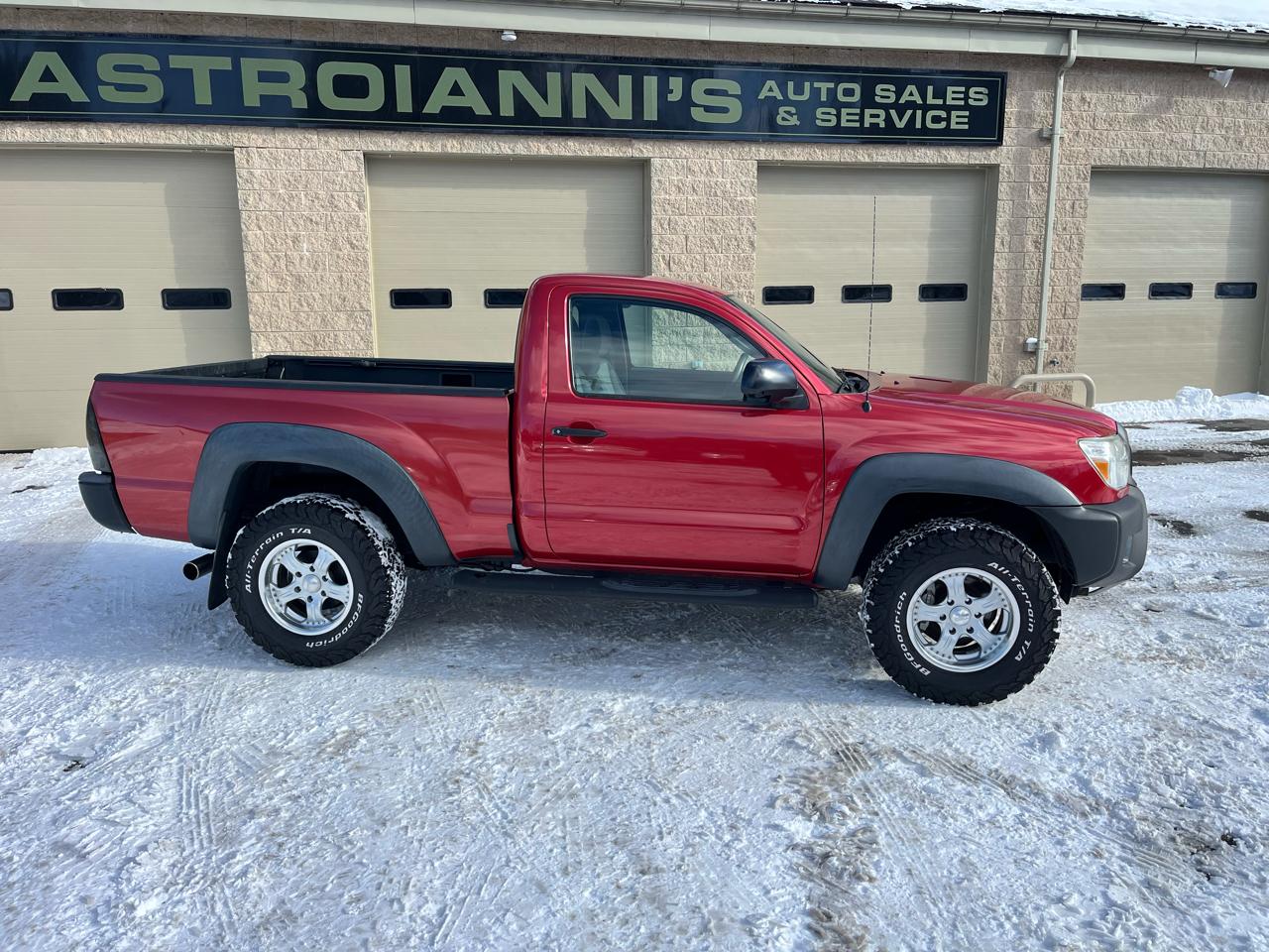 Toyota Tacoma Regular Cab 4WD 2012