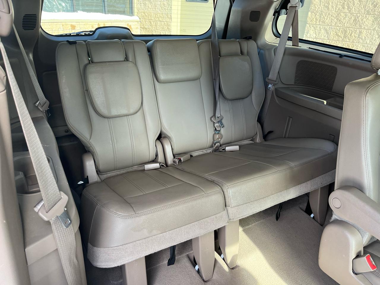 Chrysler Town & Country Touring 2016