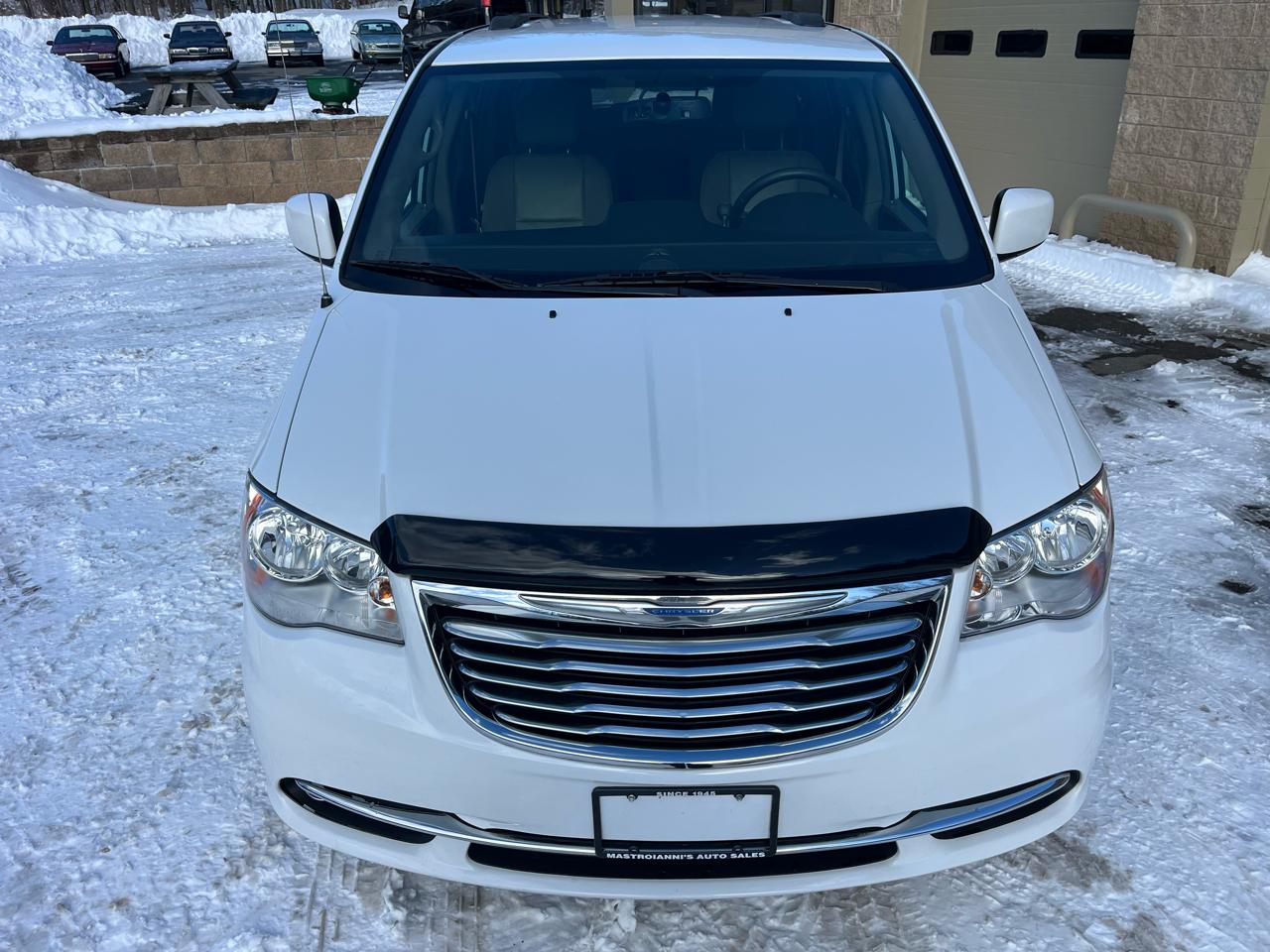 Chrysler Town & Country Touring 2016