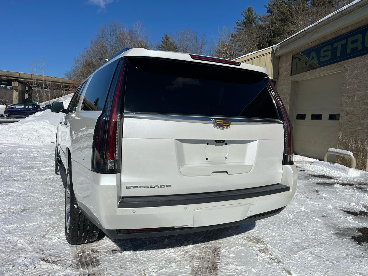 Cadillac Escalade ESV Luxury 4WD 2019