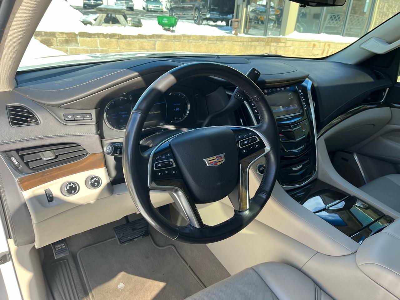 Cadillac Escalade ESV Luxury 4WD 2019