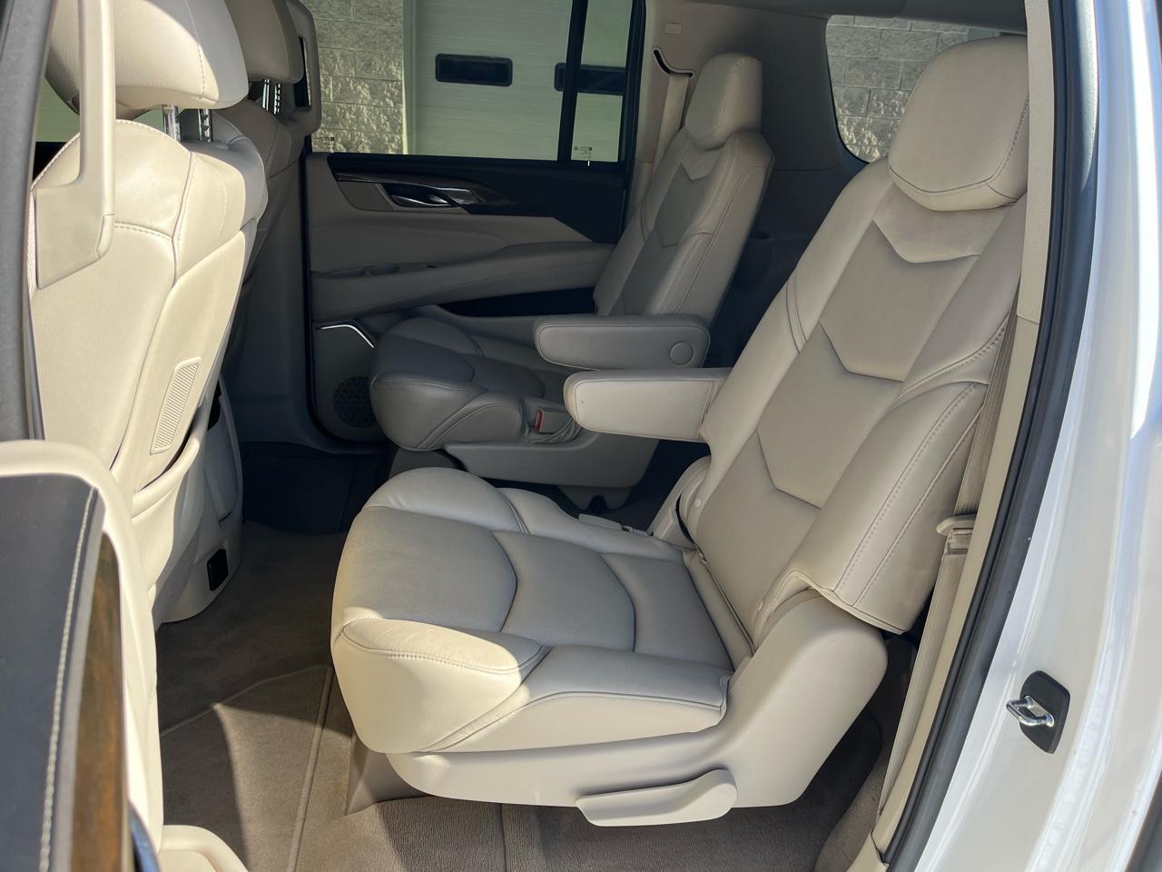 Cadillac Escalade ESV Luxury 4WD 2019