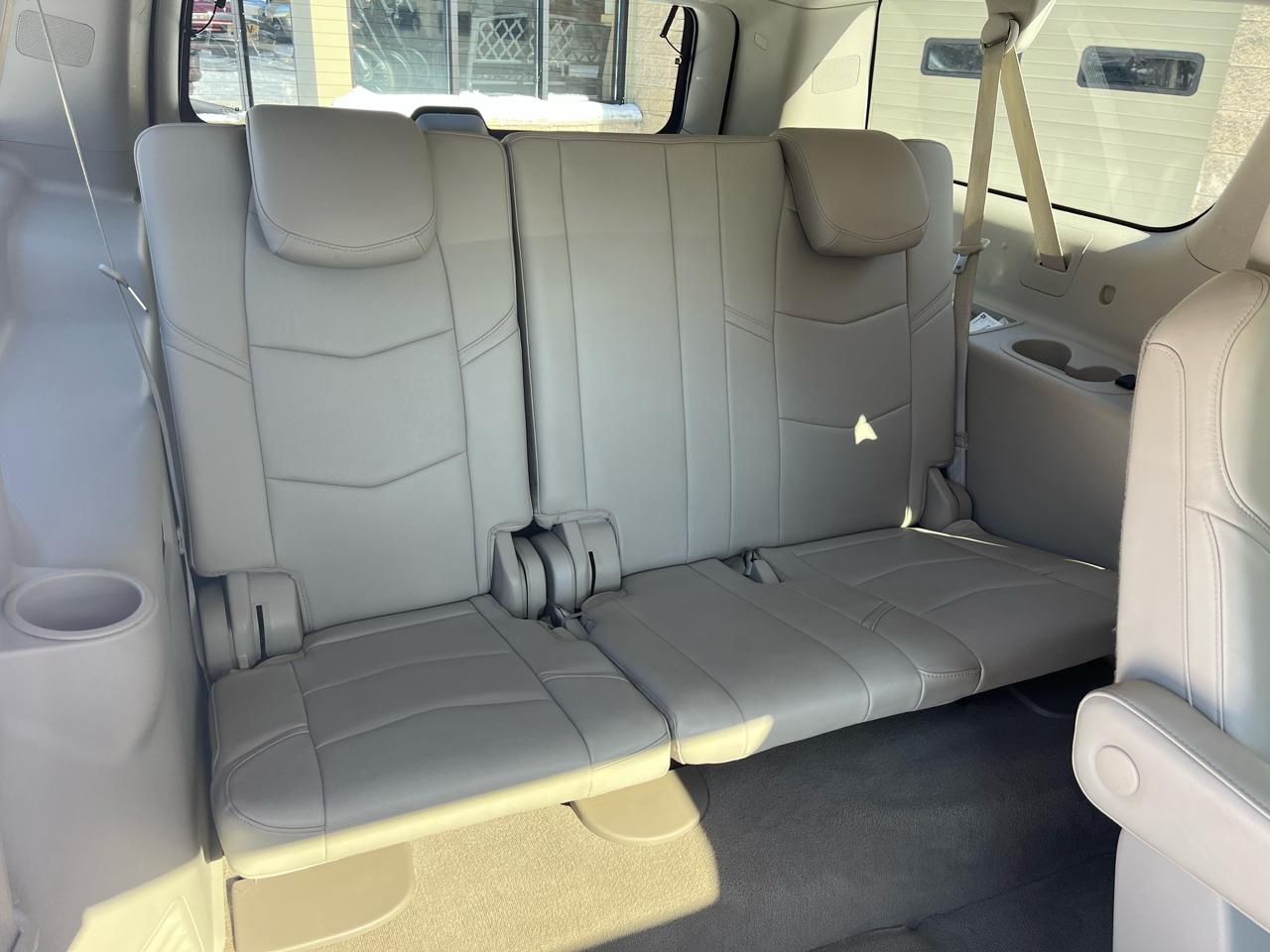 Cadillac Escalade ESV Luxury 4WD 2019