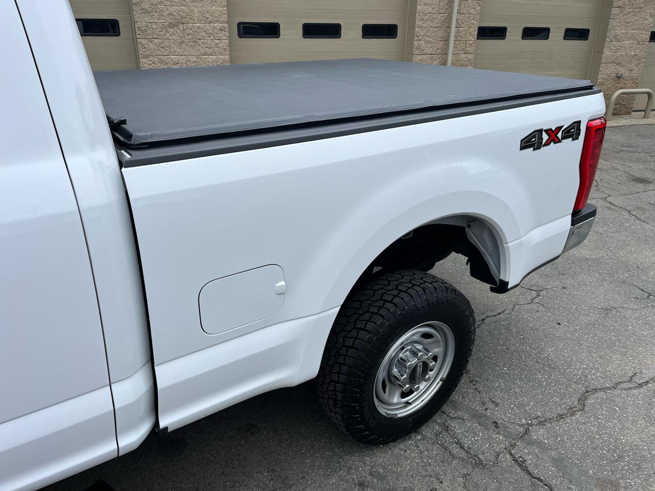 Ford F-350 SD XL SuperCab 4WD 2019