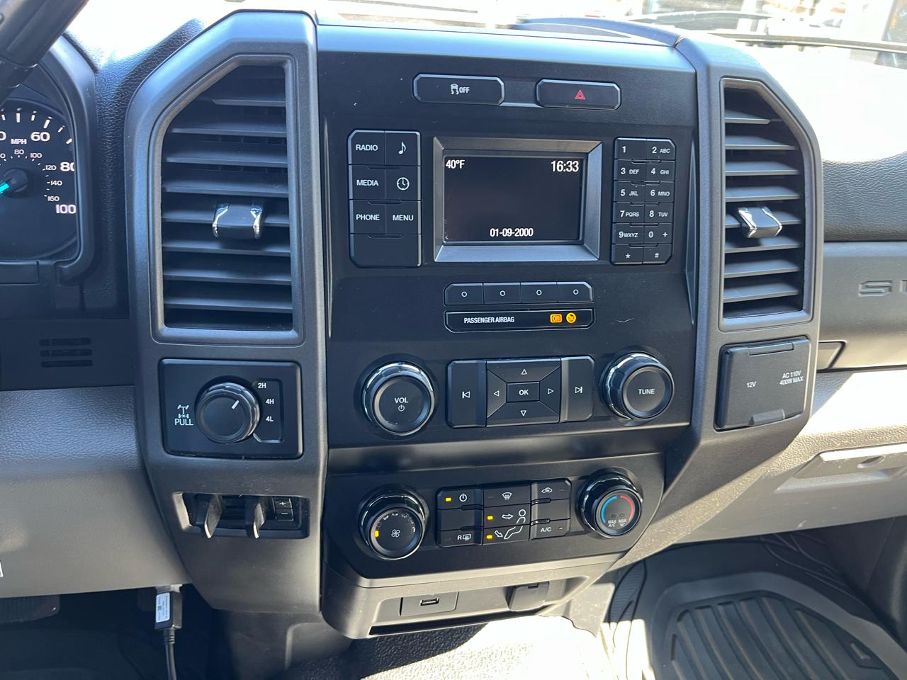 Ford F-350 SD XL SuperCab 4WD 2019