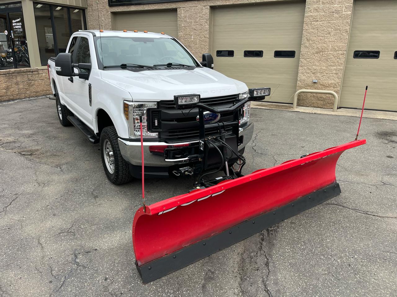 Ford F-350 SD XL SuperCab 4WD 2019