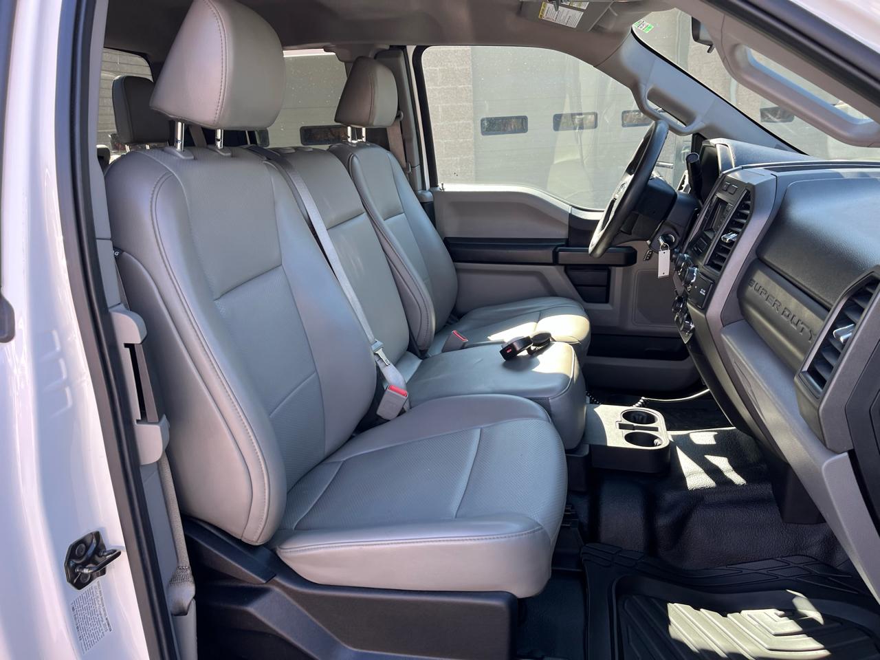 Ford F-350 SD XL SuperCab 4WD 2019