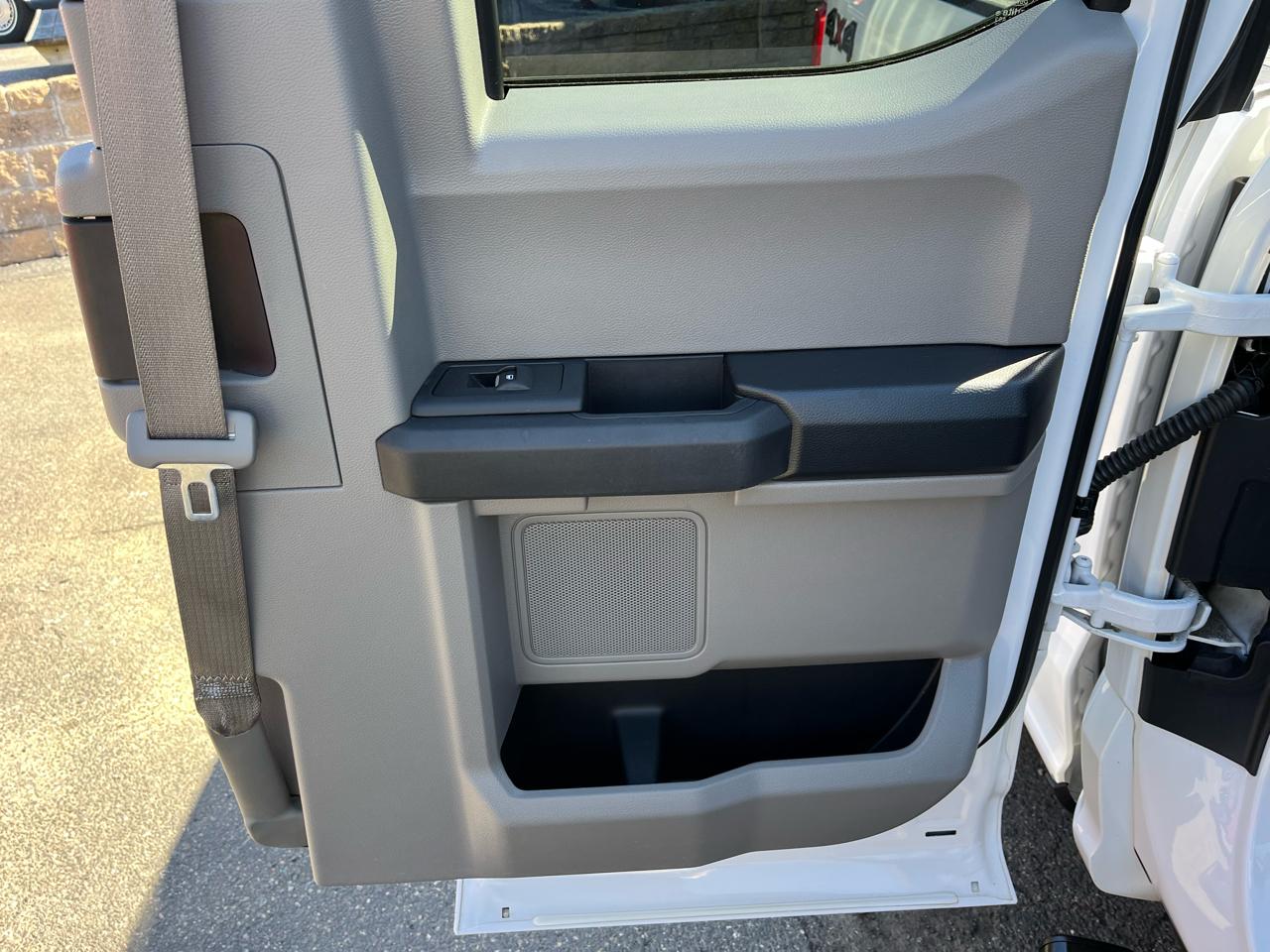 Ford F-350 SD XL SuperCab 4WD 2019