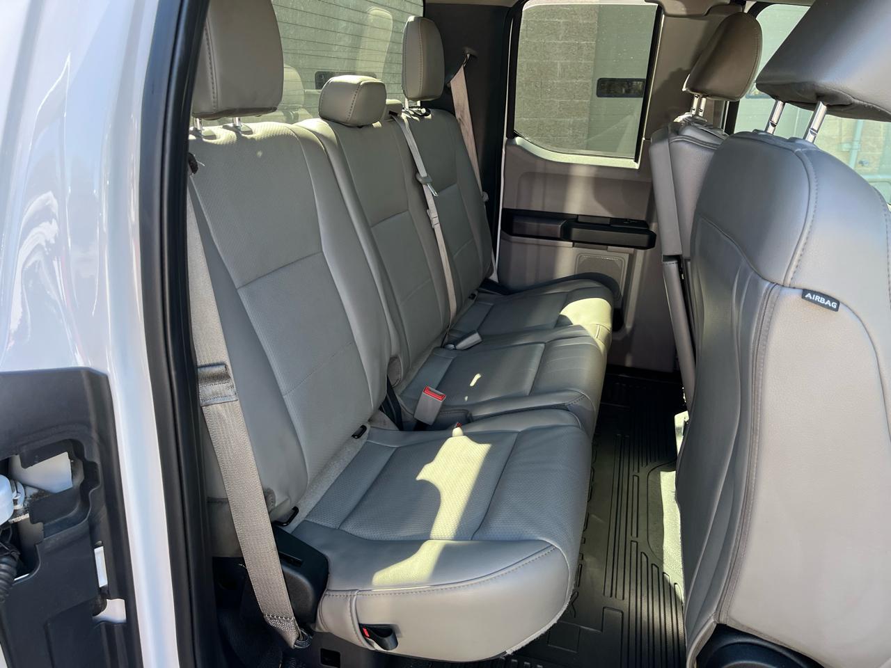 Ford F-350 SD XL SuperCab 4WD 2019