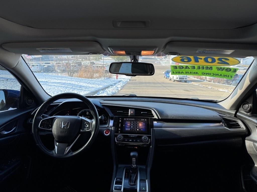Honda Civic EX-TL Sedan CVT 2016