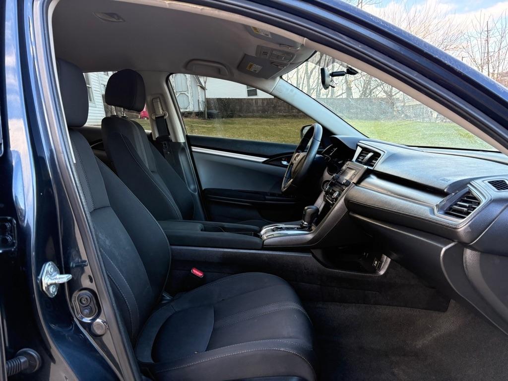 Honda Civic LX Sedan CVT 2018