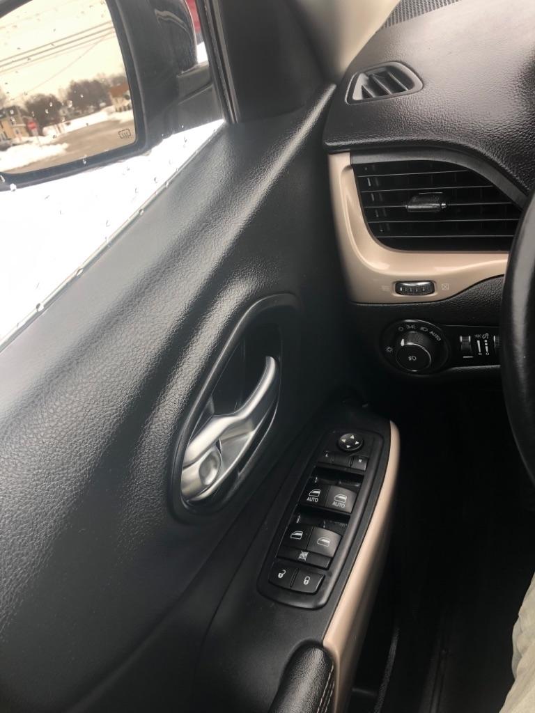 Jeep Cherokee Latitude 4WD 2017