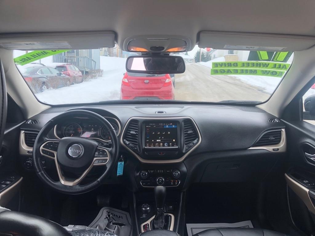 Jeep Cherokee Latitude 4WD 2017