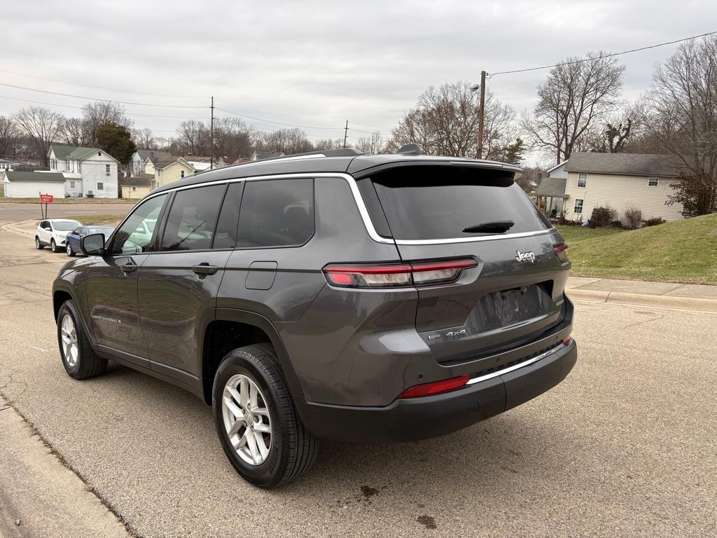 Jeep Grand Cherokee L Laredo 4WD 2022