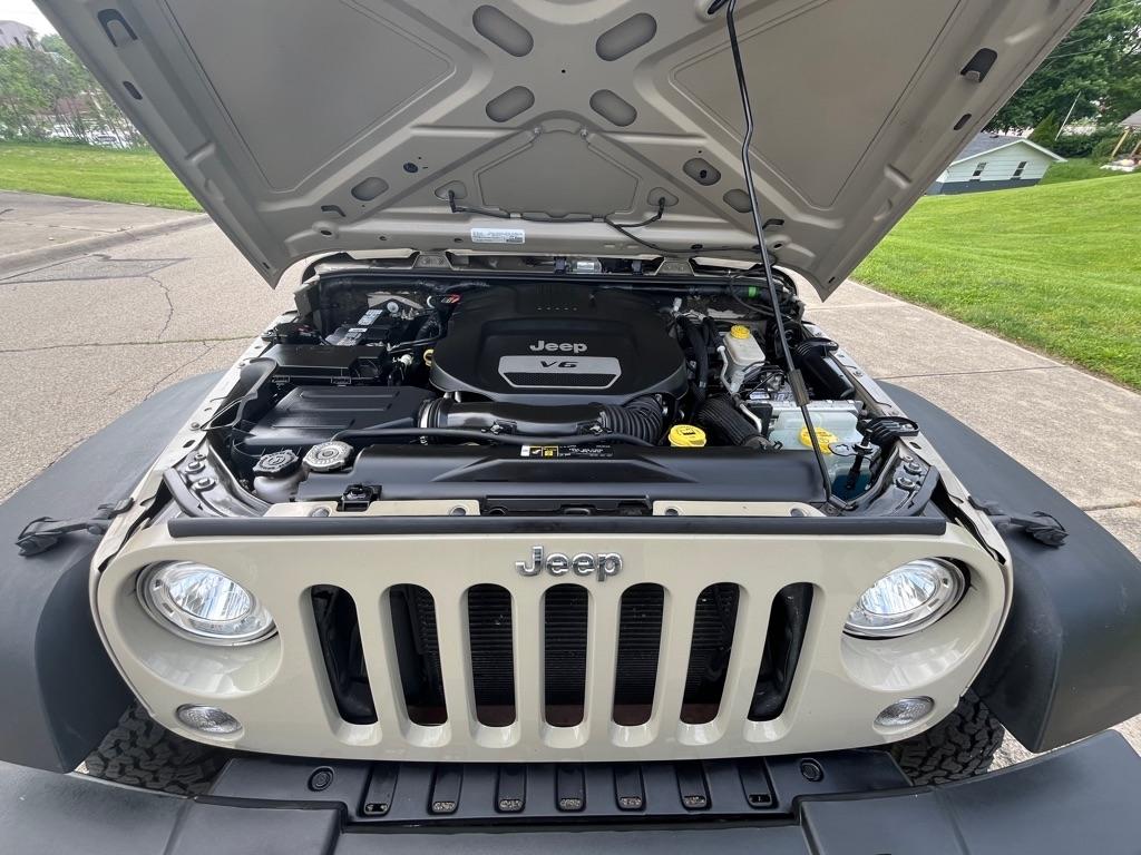 Jeep Wrangler Unlimited Sport 4WD 2017