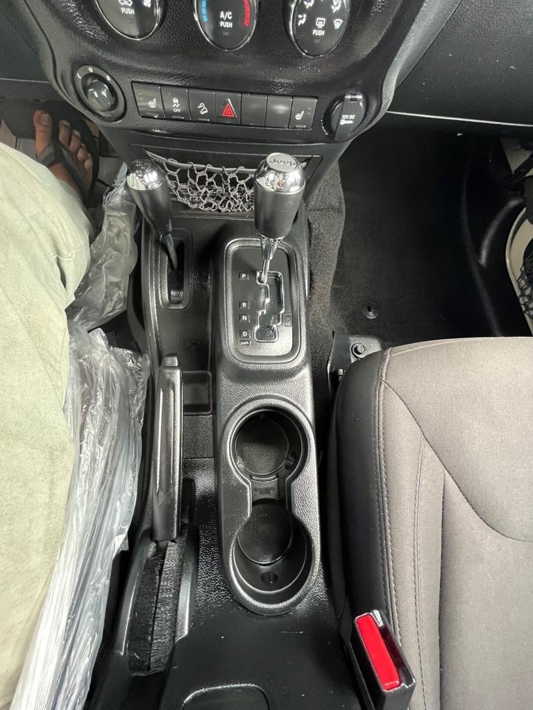 Jeep Wrangler Unlimited Sport 4WD 2017