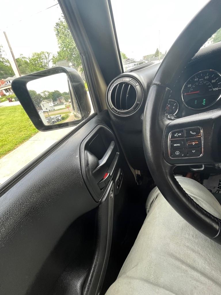 Jeep Wrangler Unlimited Sport 4WD 2017