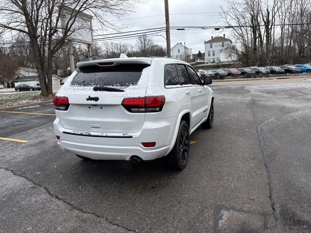 Jeep Grand Cherokee Laredo 2WD 2017