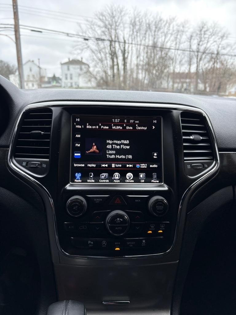 Jeep Grand Cherokee Laredo 2WD 2017