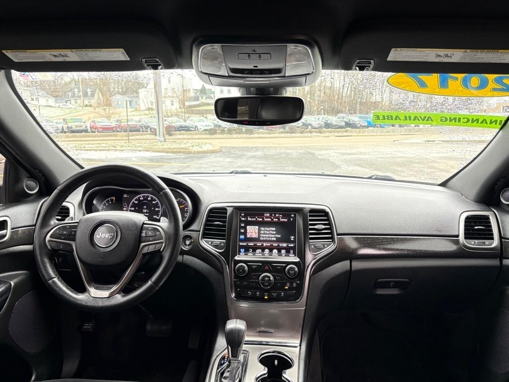 Jeep Grand Cherokee Laredo 2WD 2017