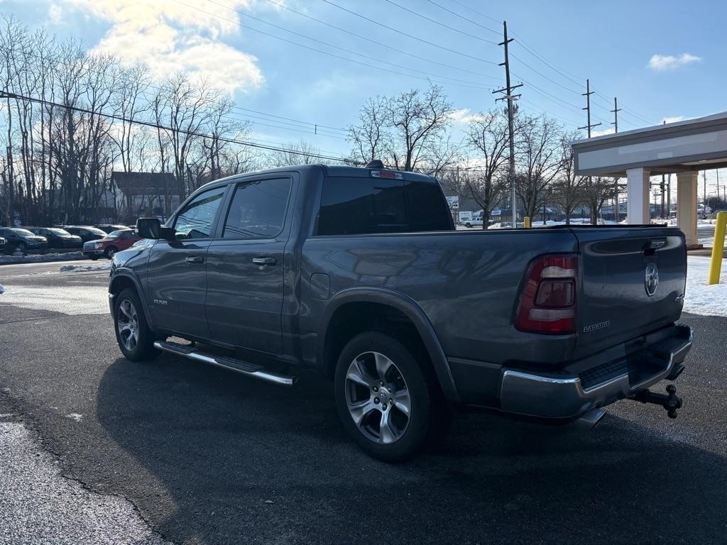 RAM 1500 Laramie Crew Cab SWB 4WD 2021