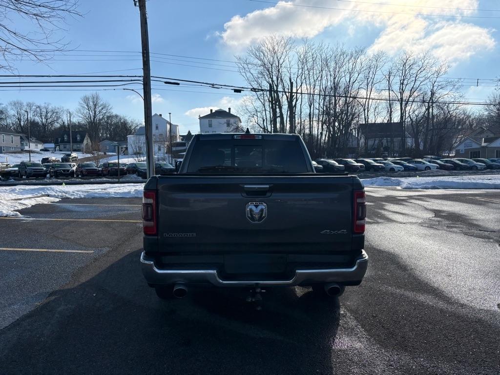 RAM 1500 Laramie Crew Cab SWB 4WD 2021