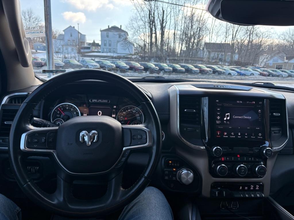 RAM 1500 Laramie Crew Cab SWB 4WD 2021