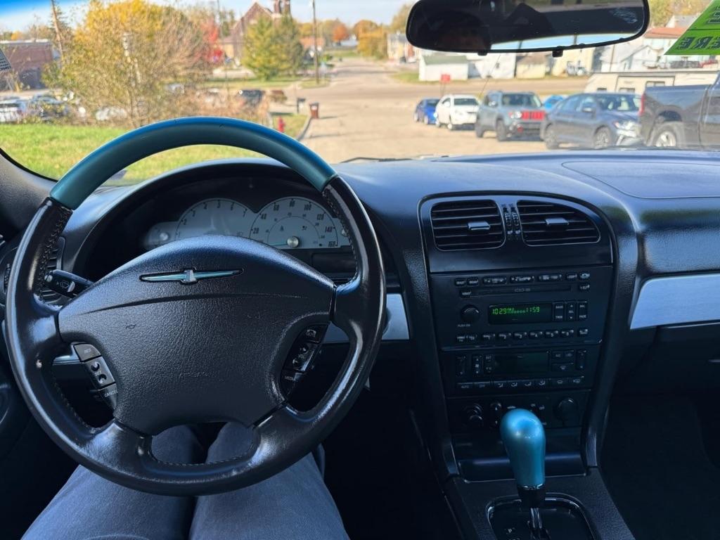 Ford Thunderbird Deluxe 2002