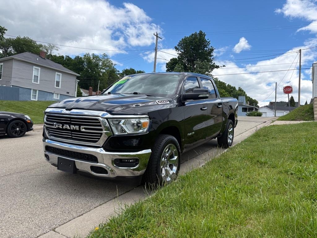RAM 1500 Big Horn Crew Cab SWB 4WD 2019
