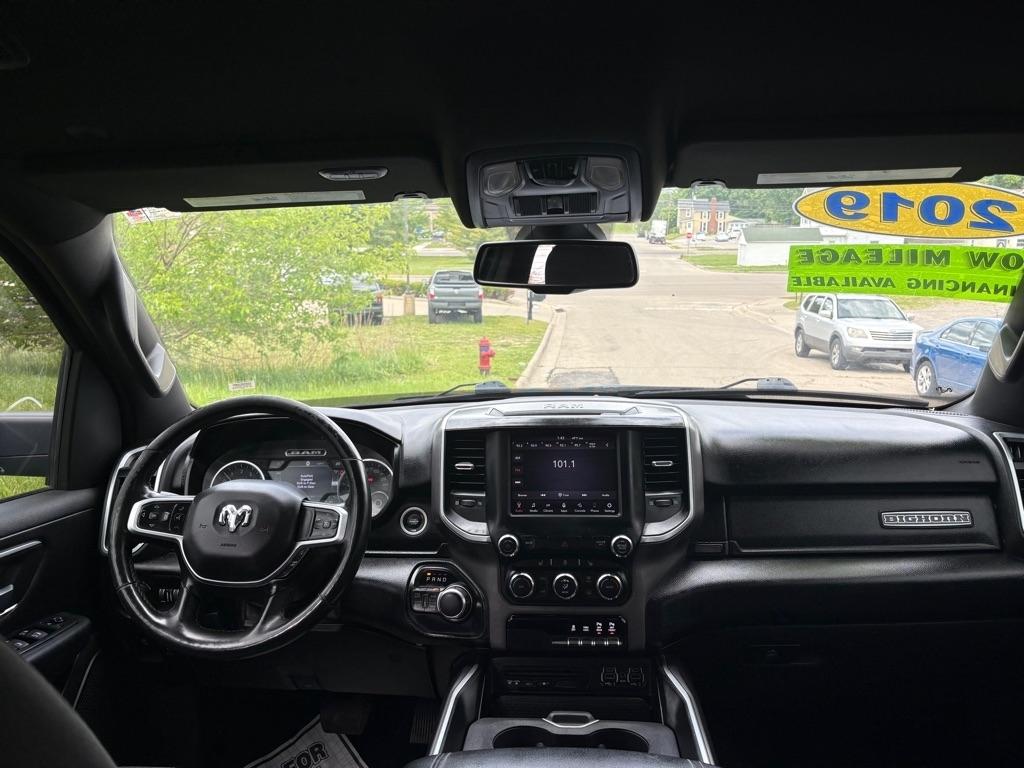 RAM 1500 Big Horn Crew Cab SWB 4WD 2019