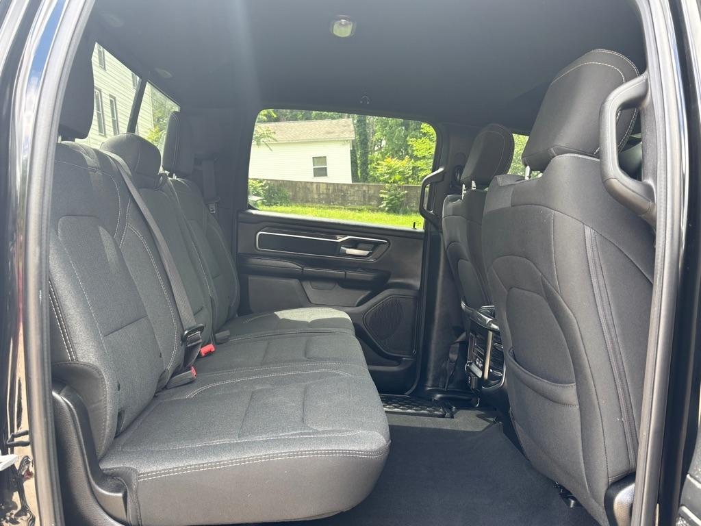 RAM 1500 Big Horn Crew Cab SWB 4WD 2019