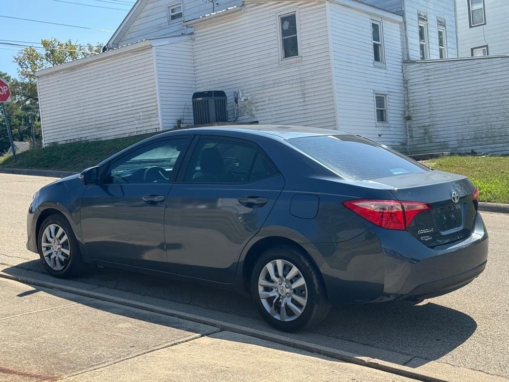 Toyota Corolla L CVT 2019