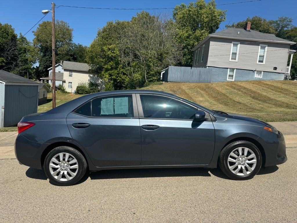 Toyota Corolla L CVT 2019