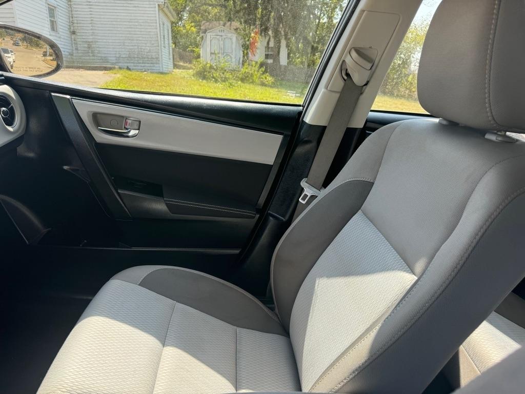 Toyota Corolla L CVT 2019