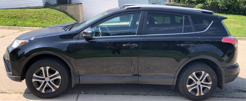 Toyota RAV4 LE AWD 2016