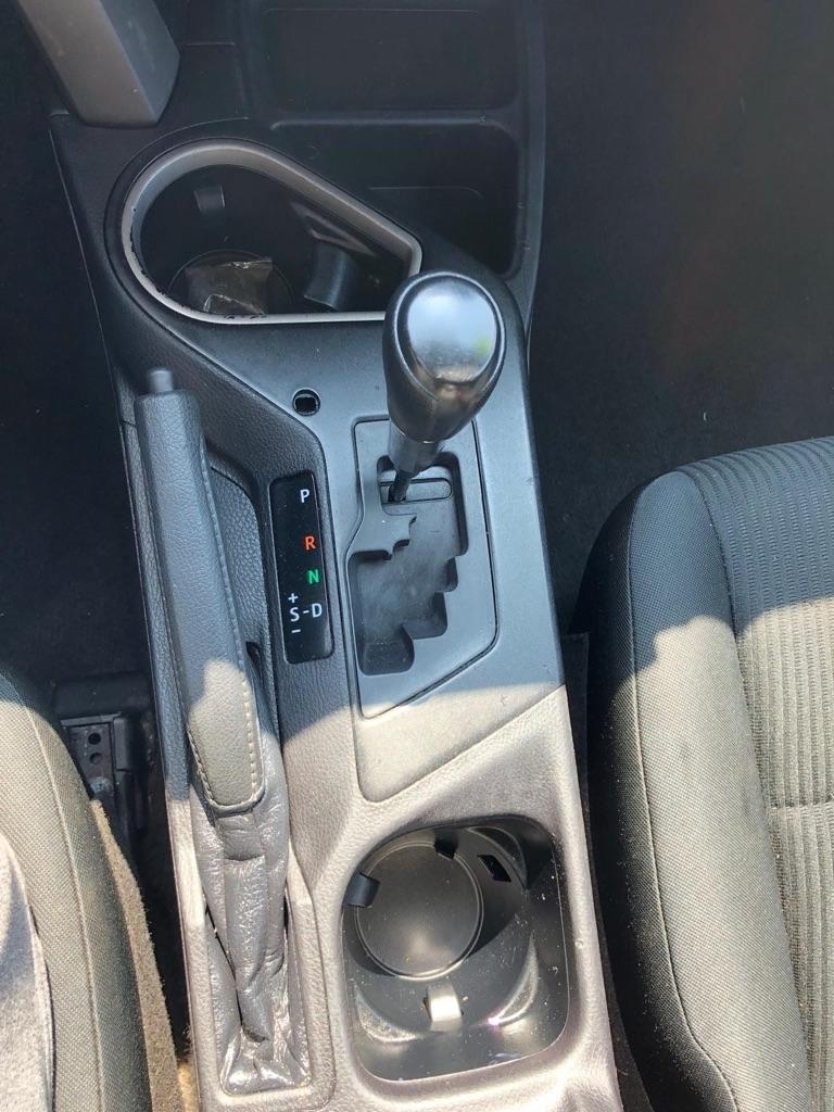 Toyota RAV4 LE AWD 2016