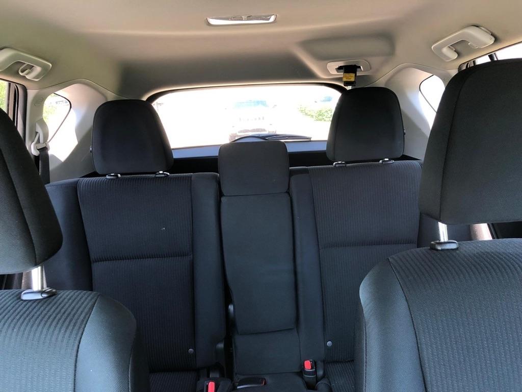 Toyota RAV4 LE AWD 2016