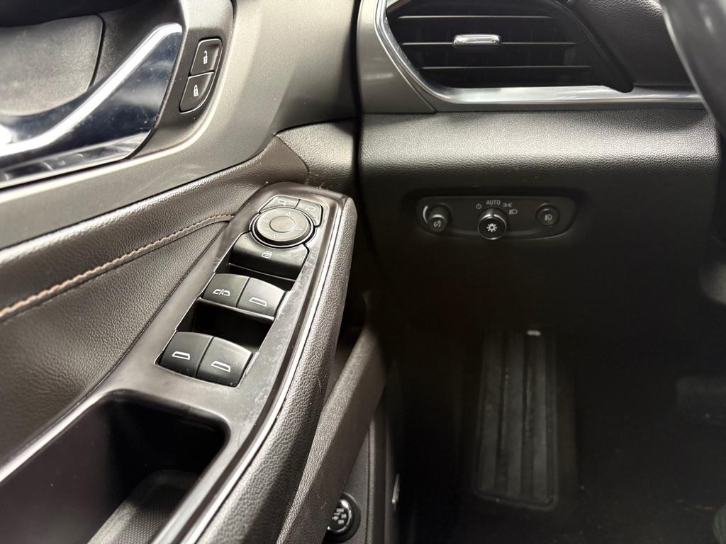 Chevrolet Traverse LT Leather FWD 2018