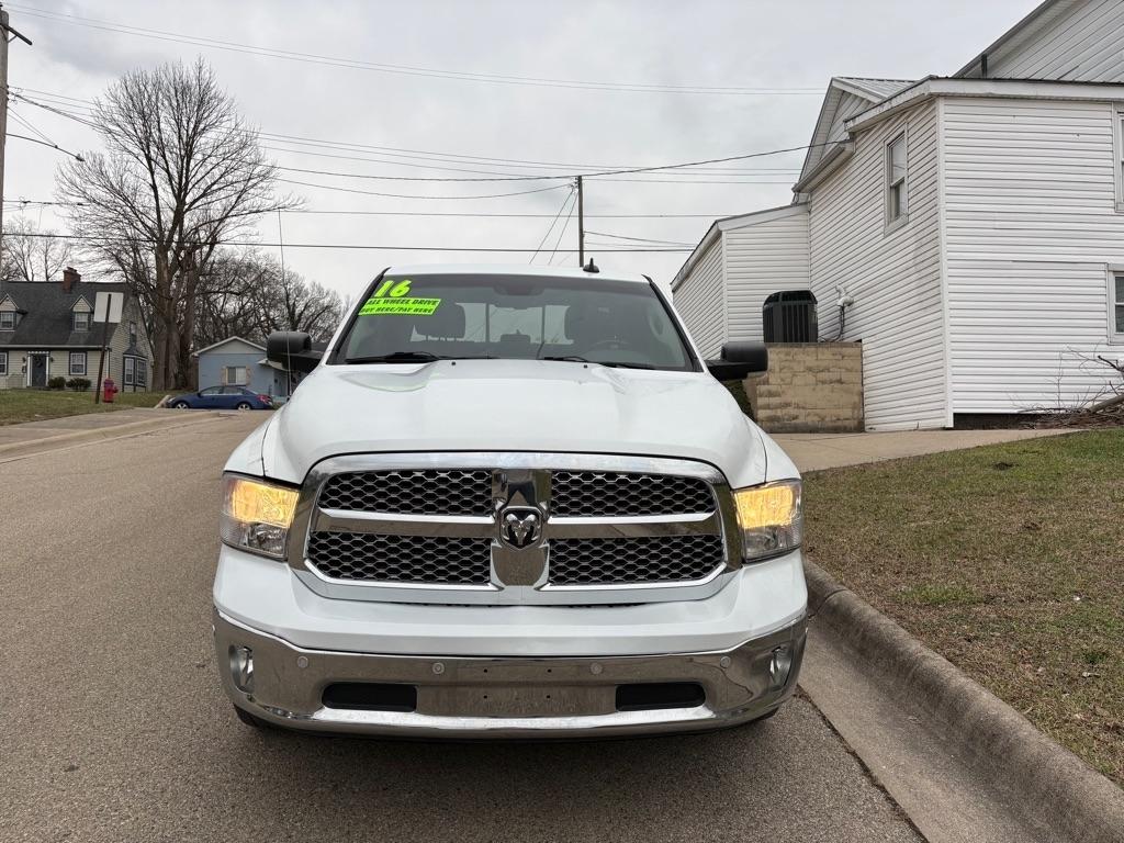 RAM 1500 SLT Crew Cab SWB 4WD 2016