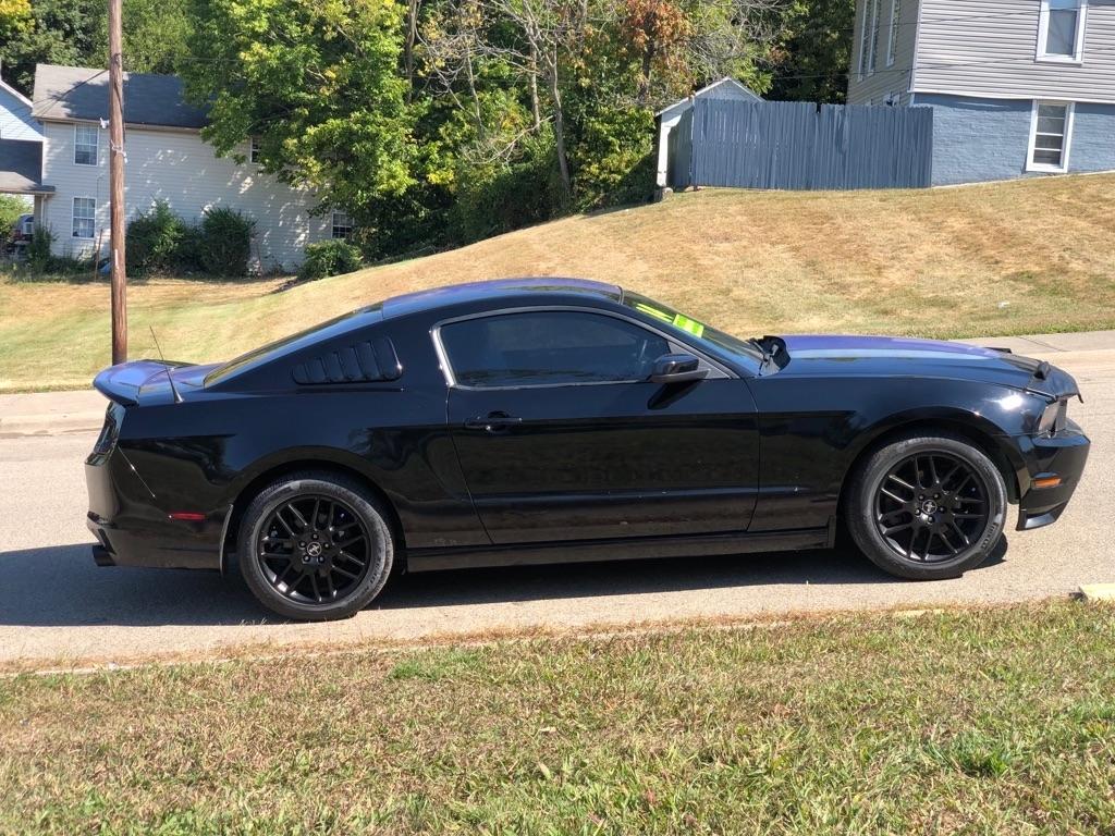 Ford Mustang V6 Coupe 2014
