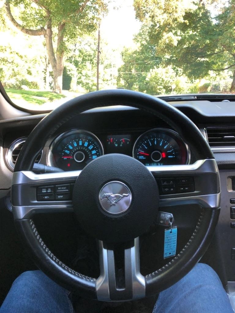 Ford Mustang V6 Coupe 2014